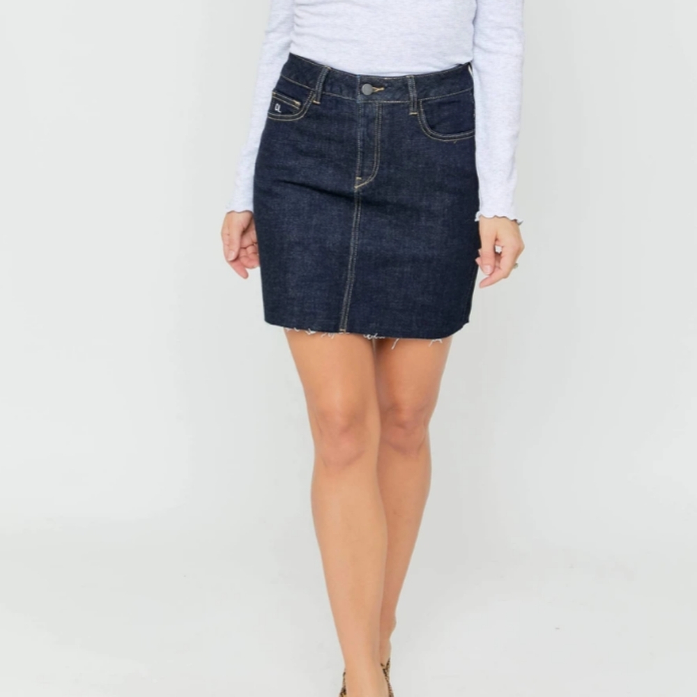 Oliver Logan Dark Wash Seymour Skirt - NWT - Picture 14 of 16